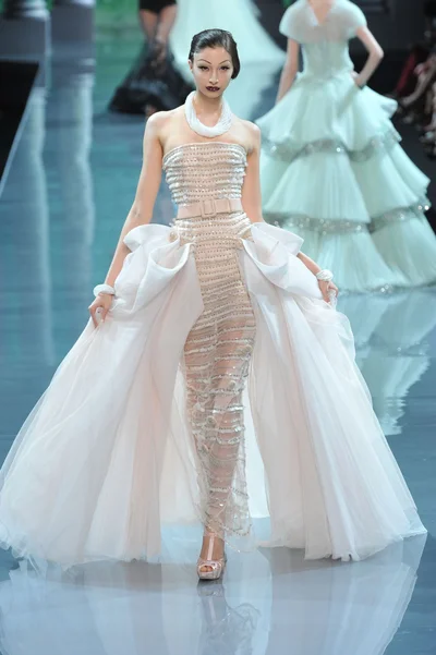Look 39